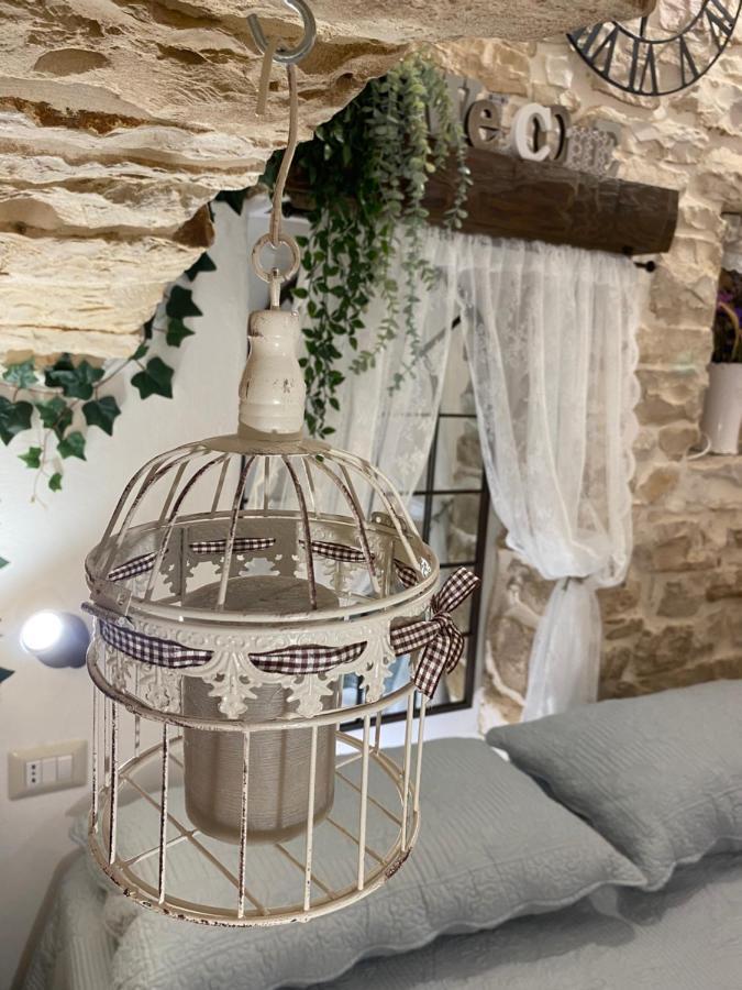 Bed and Breakfast Domus Klara Turi Exterior foto
