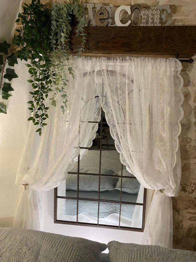 Bed and Breakfast Domus Klara Turi Exterior foto